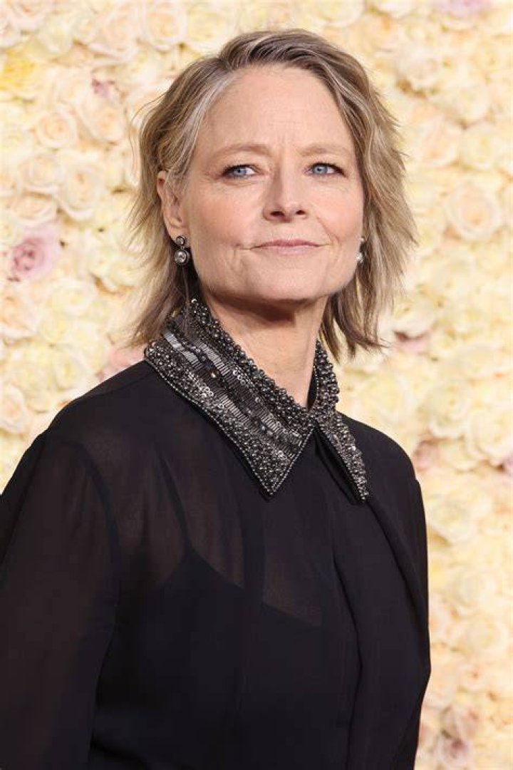 All about Jodie Foster's family, marriage, wife, husband and kids DNB
