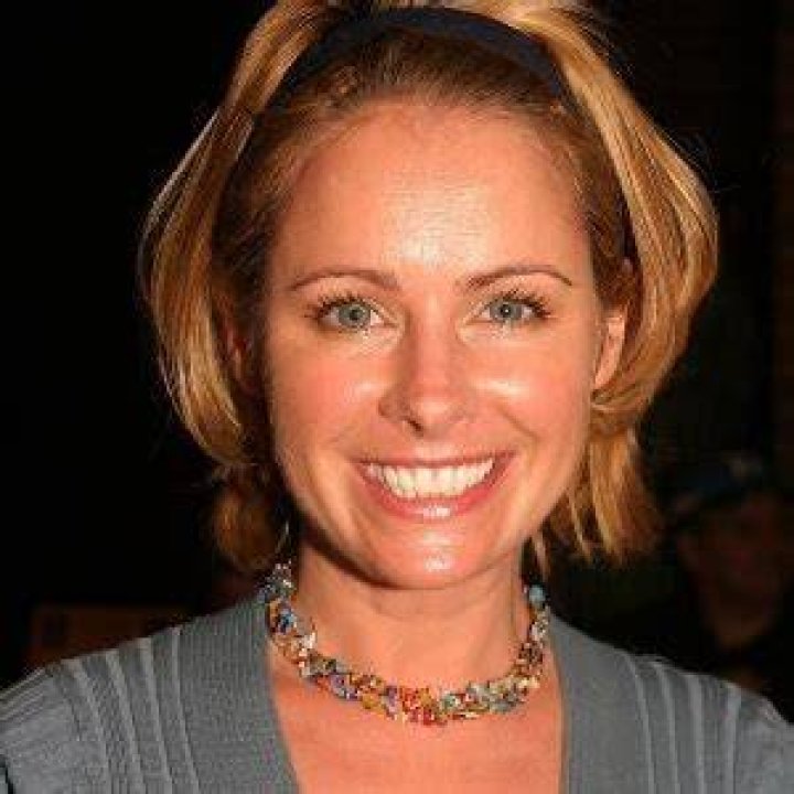Ami Dolenz Height, Weight, Age, Net Worth, Family, Bio, Salary