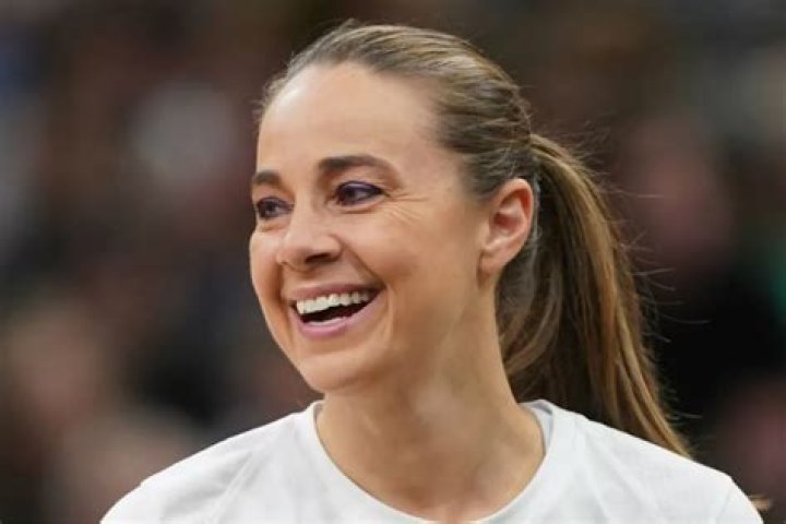 Becky Hammon Salary, Net Worth 2023, Las Vegas Aces Coach Salary, Bio