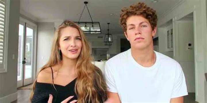 Ben Azelart Biography, Career, GF, Sister, Youtube, and Facts