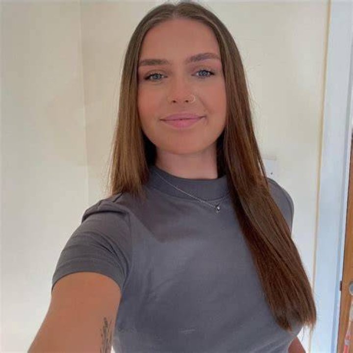 Chloe Thomas YouTube
