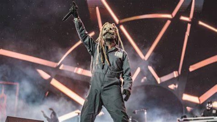 Corey Taylor (Slipknot) and Sully Erna (Godsmack) Remember September 11