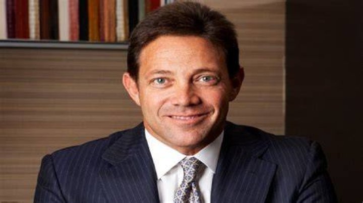 Dè as fhiach Jordan Belfort anis? Celebrity.fm 1 Rionnagan