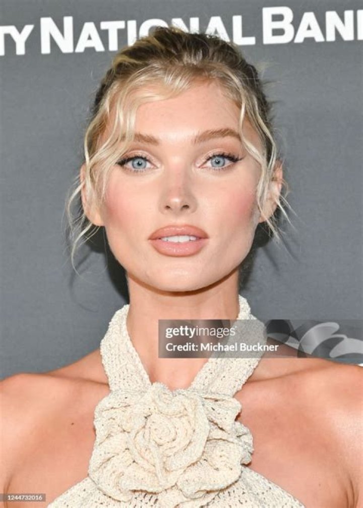 Elsa Hosk Tits (17 Pics) What's Fappened?💦
