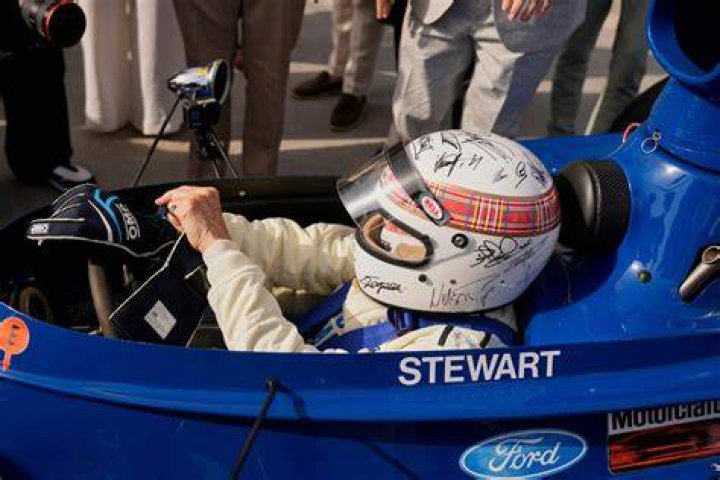 F1 legend Jackie Stewart says Paul di Resta needs time BBC Sport