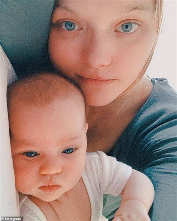 Gemma Ward shares an adorable photo of her threeweekold daughter