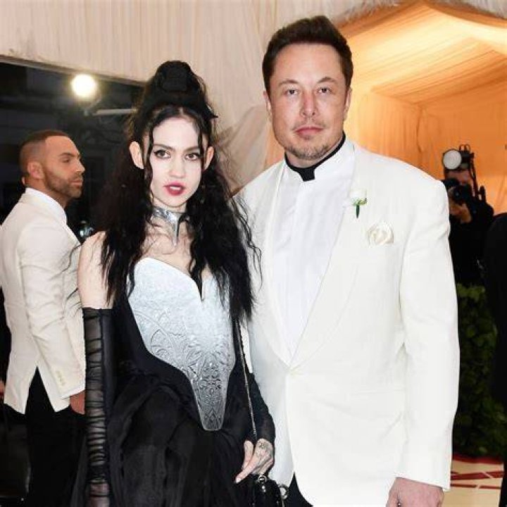 Grimes annonce la naissance de son deuxi&egrave;me enfant avec Elon Musk, Exa