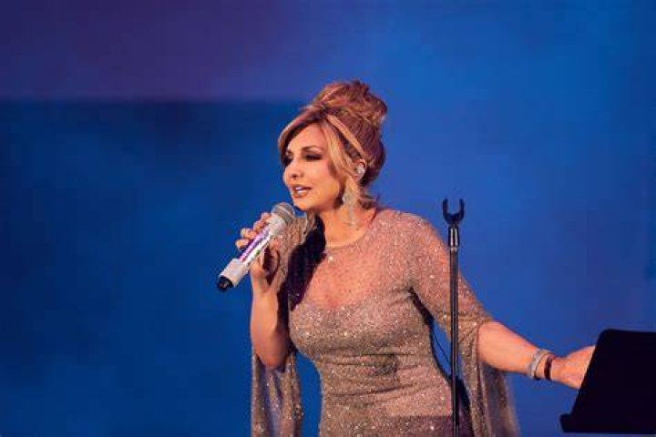 Iranian Pop Legend Googoosh on the Bravery of Her Country’s Protesters