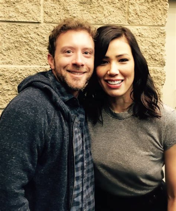 Is Michaela Conlin married to TJ Thyne? ⚡ Answers Celebrity 