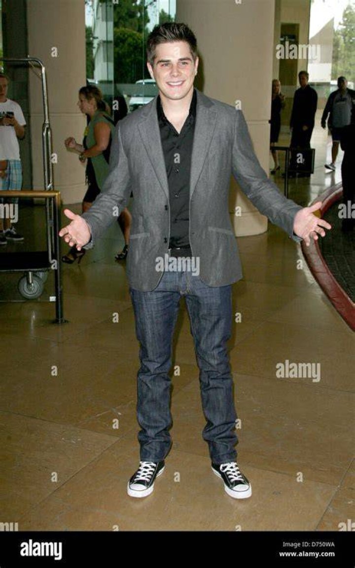 Jared Abrahamson Hallmark Channel and Hallmark Movie Channel Summer