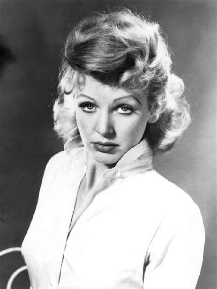 JOAN VOHS ACTRESS AND MODEL 8X10 PUBLICITY PHOTO (SP507) eBay