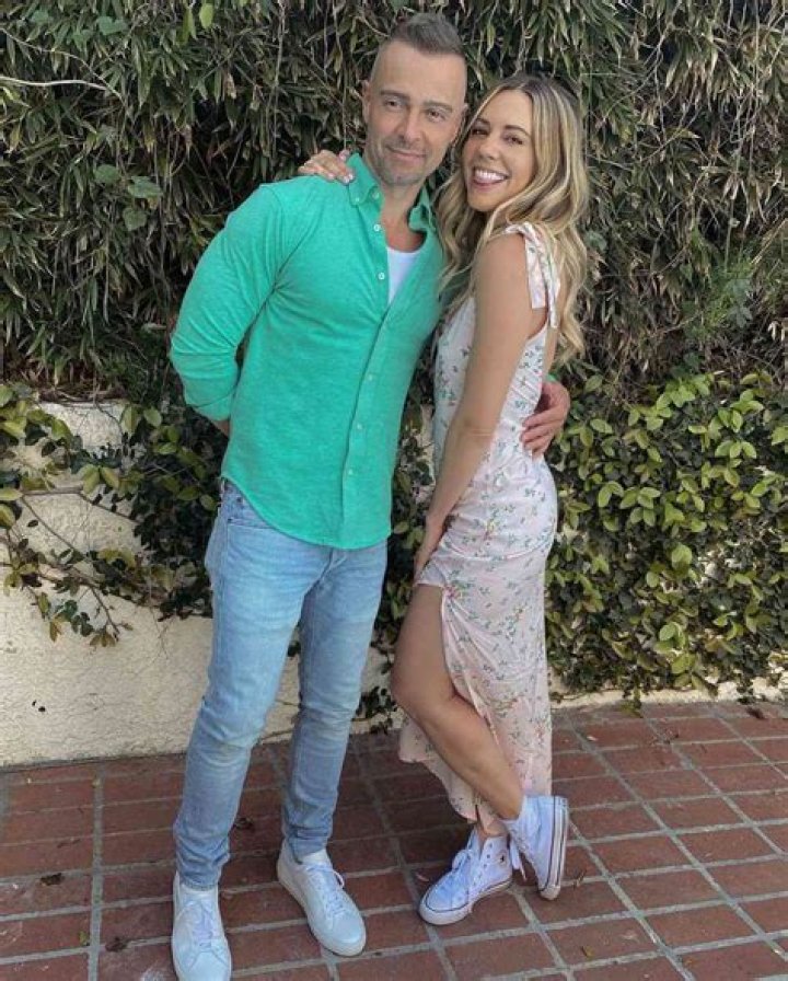 Joey Lawrence engaged to girlfriend Samantha Cope