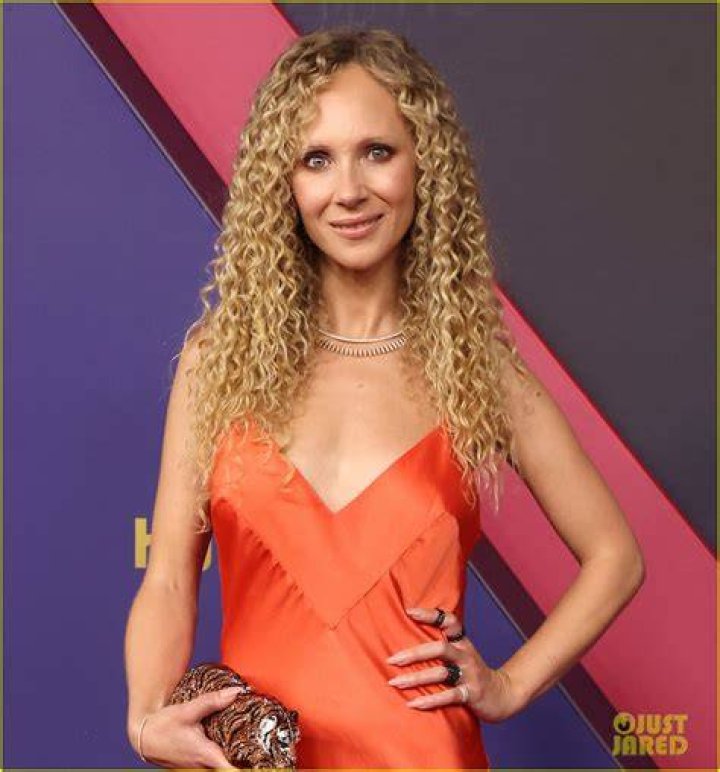 Juno Temple Goes Back To Blonde After Bright Pink Hair At 'Ted Lasso
