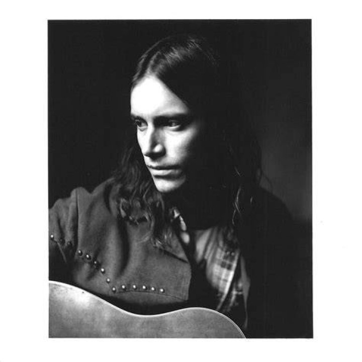 Neal Casal, SingerSongwriter and Veteran Folk Guitarist, Dead at 50
