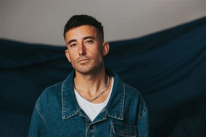 Phil Wickham LIFE 107.1 LIFE 107.1