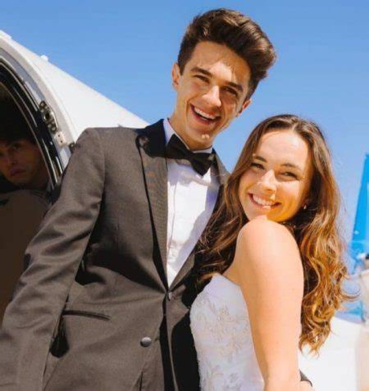 Pierson Wodzynski Age, Family, Boyfriend, Net Worth, & More