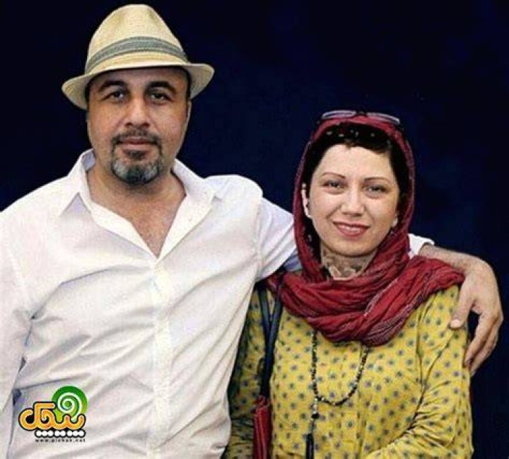 Reza Attaran And His Wife Watch Live TV Channels Online