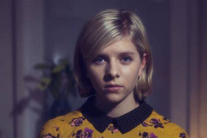 Song Spotlight 3 AURORA Half the World Away (Cover) Opening Ears