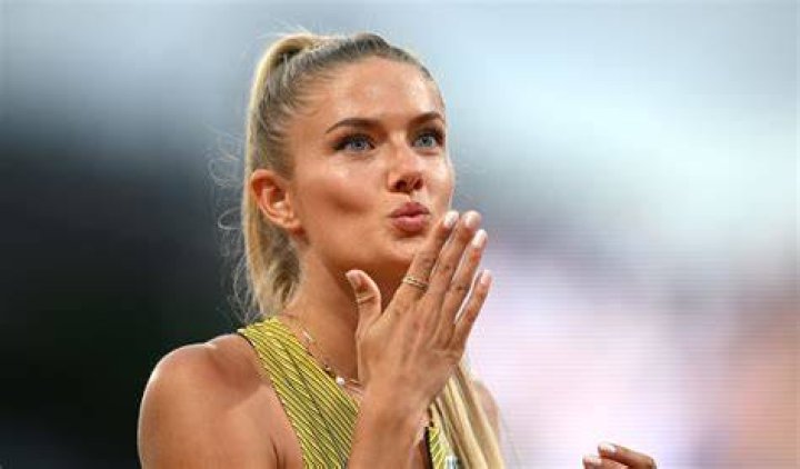 Sprinter Alica Ѕchmidt reacts to 'world's sexiest athlete' label