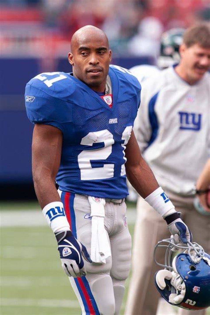 Tiki Barber & Super Bowl LV Why He&rsquo;s Rooting For Tampa Bay Hollywood