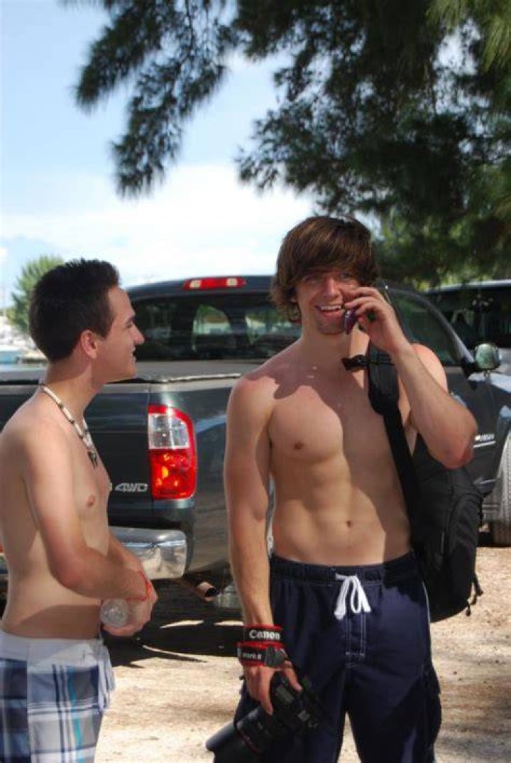 Tim Urban Shirtless