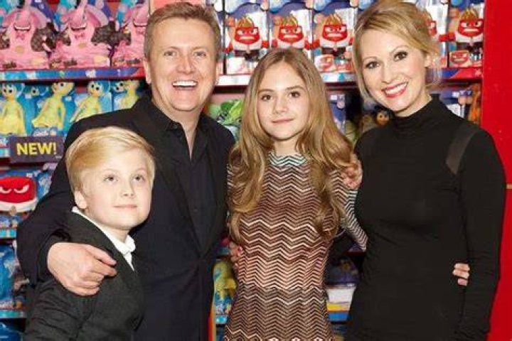 Who Is Claire Fossett, Emilia Jones's Mother? Starsgab